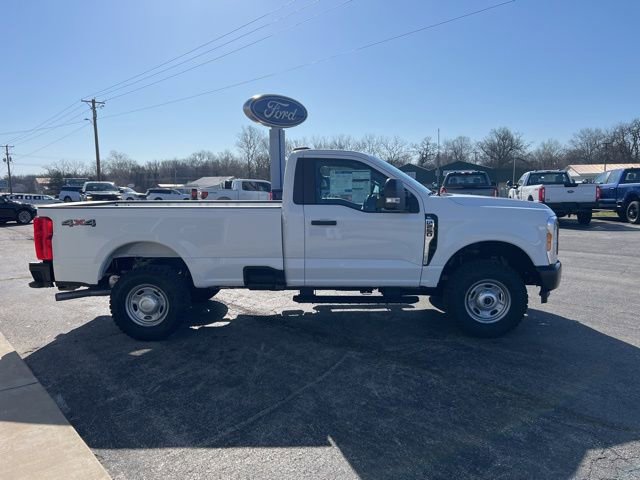 New 2026 Ford F250 XL w/ XL Off-Road Package image 4