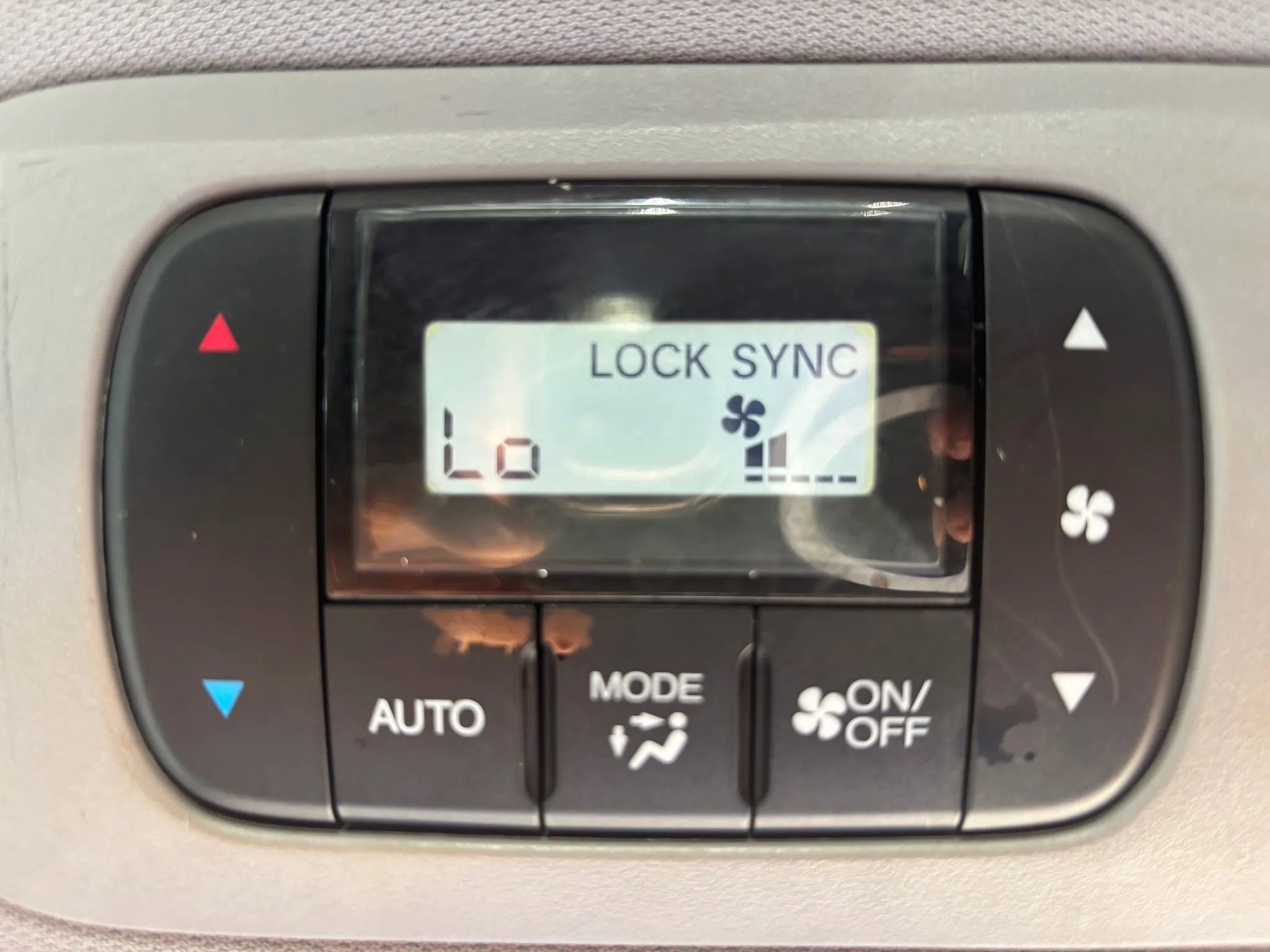 Used 2018 Honda Odyssey EX-L image 35