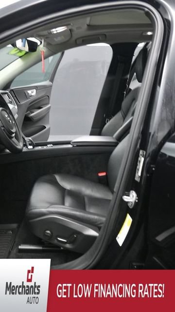 Used 2023 Volvo XC60 B5 Core AWD/4WD image 15