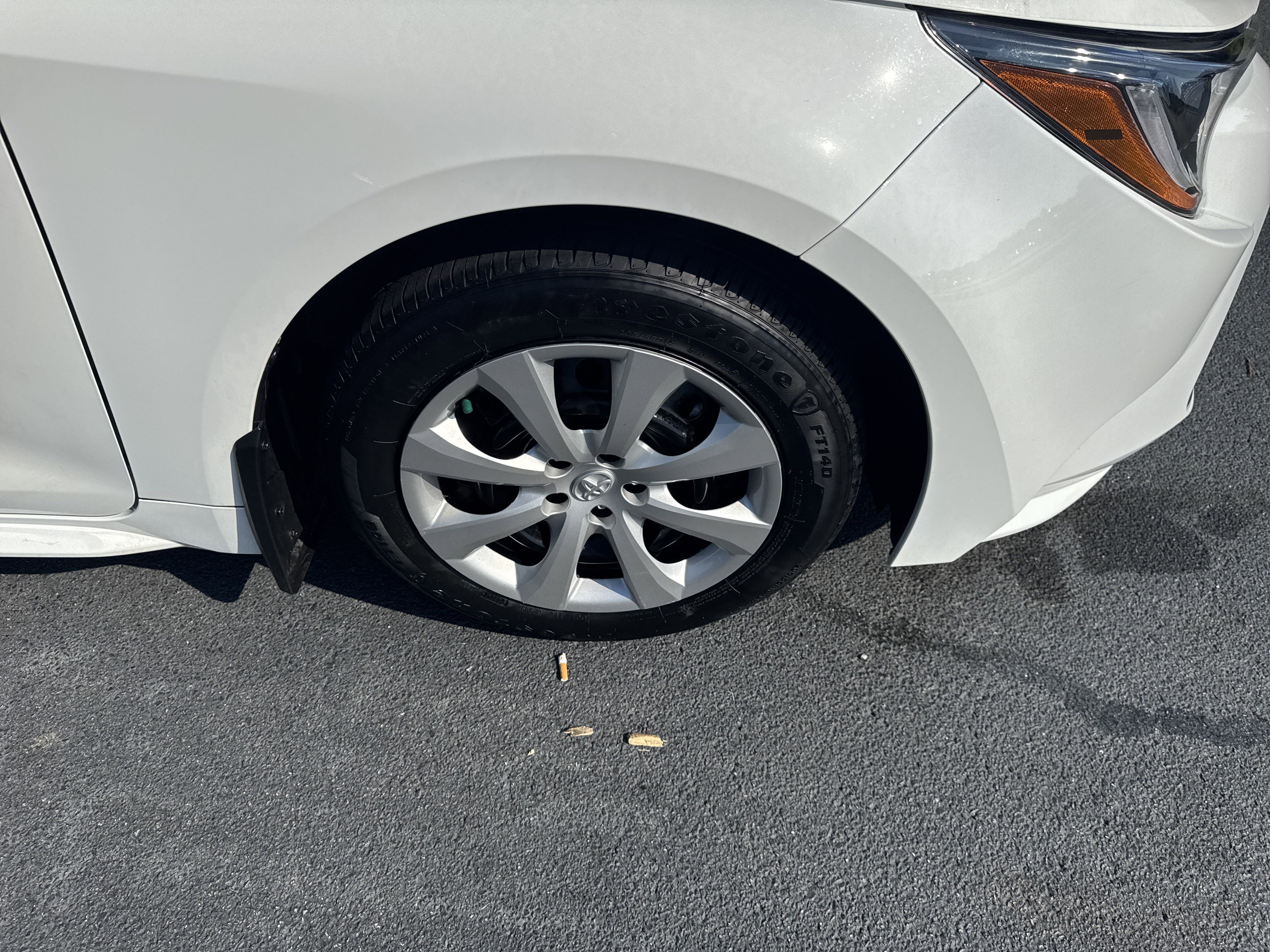 Used 2025 Toyota Corolla LE FWD image 10