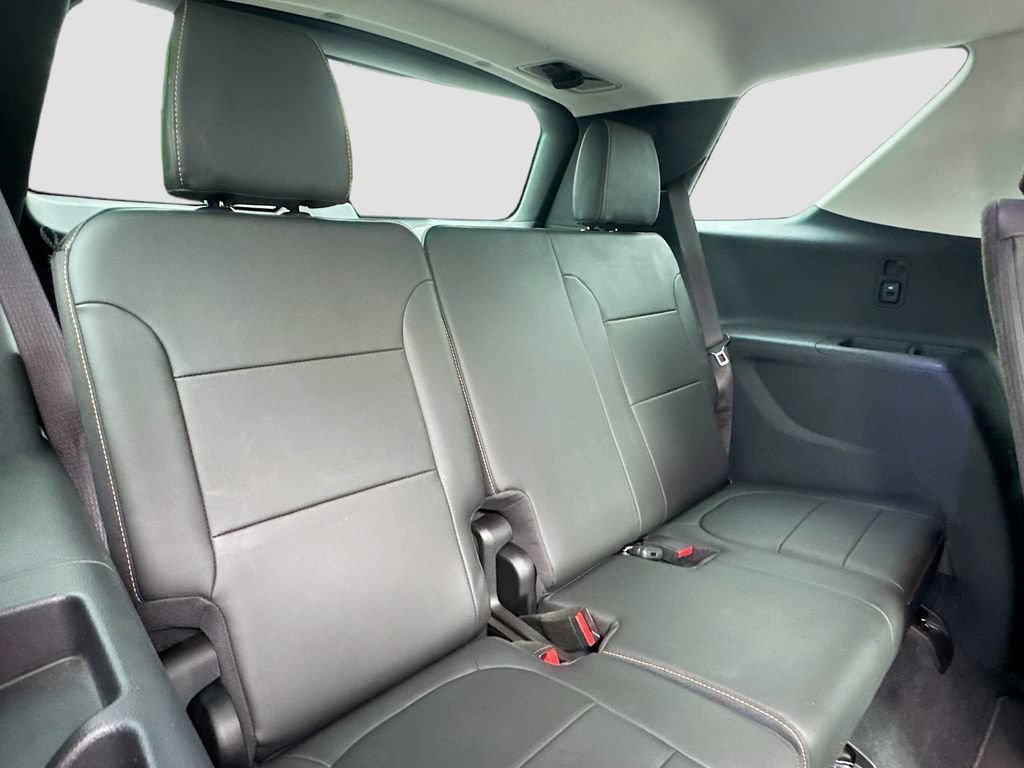 Used 2021 Chevrolet Traverse RS AWD/4WD image 26