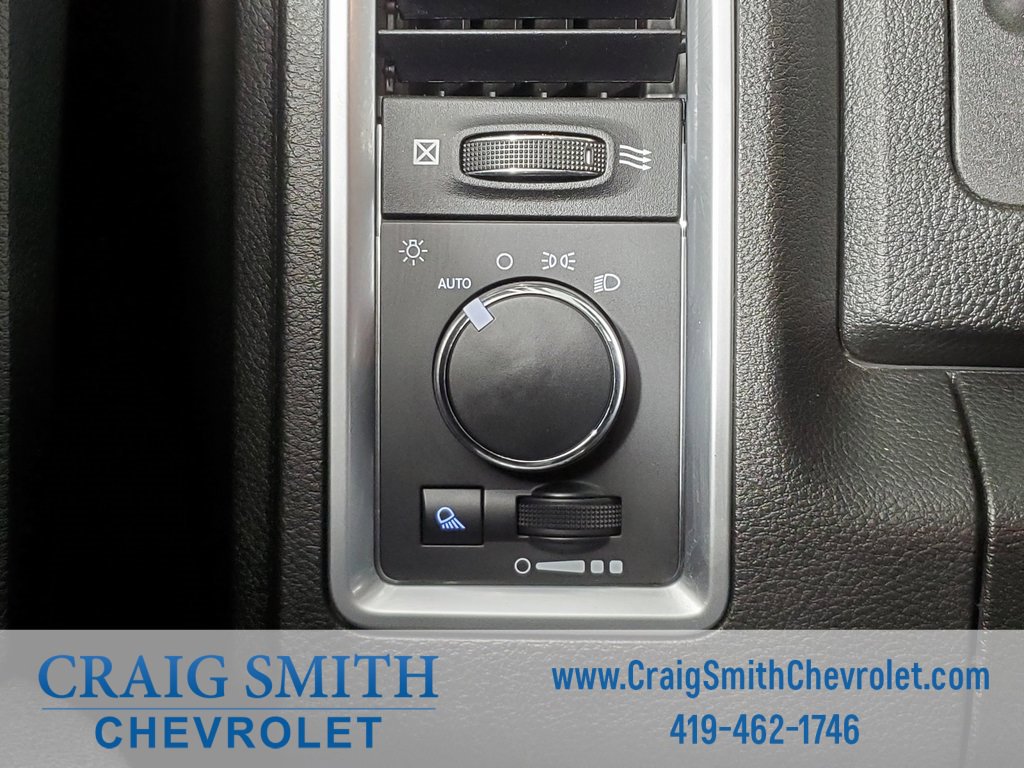 Used 2024 RAM 1500 Classic SLT image 16