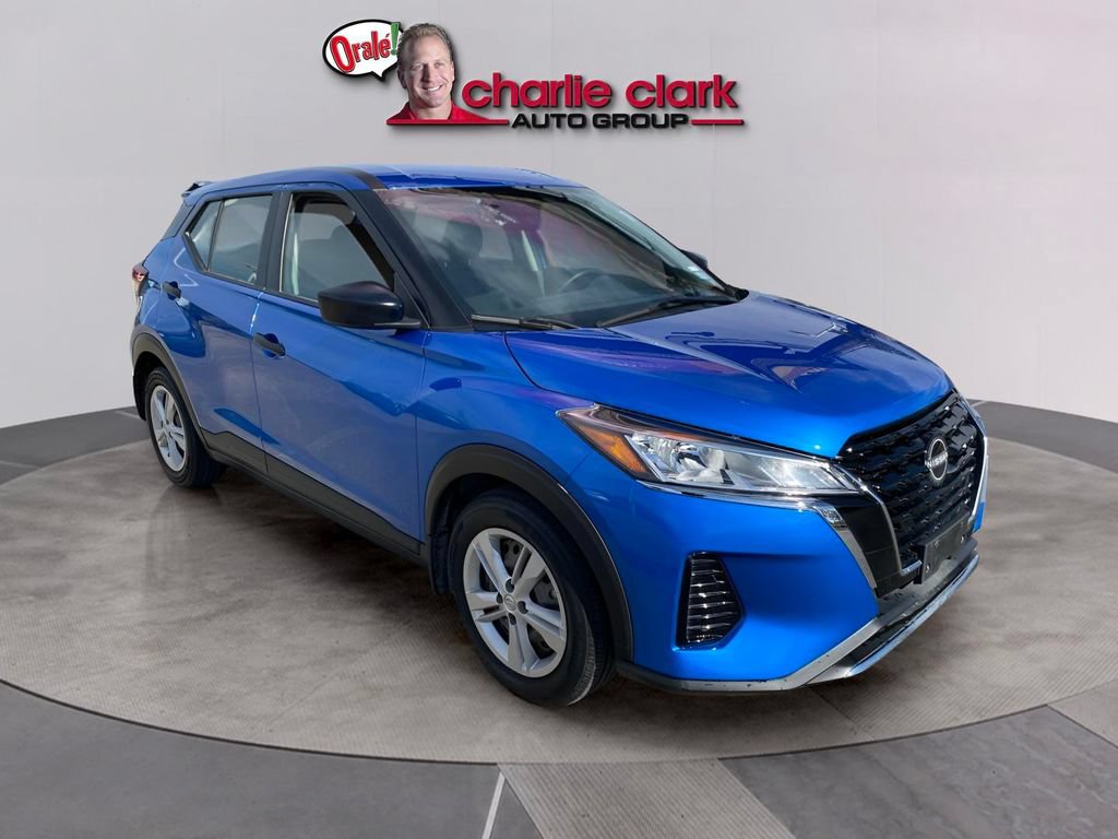 Used 2023 Nissan Kicks S FWD image 8