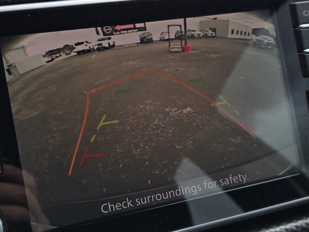 Used 2019 Nissan Kicks SV FWD image 19