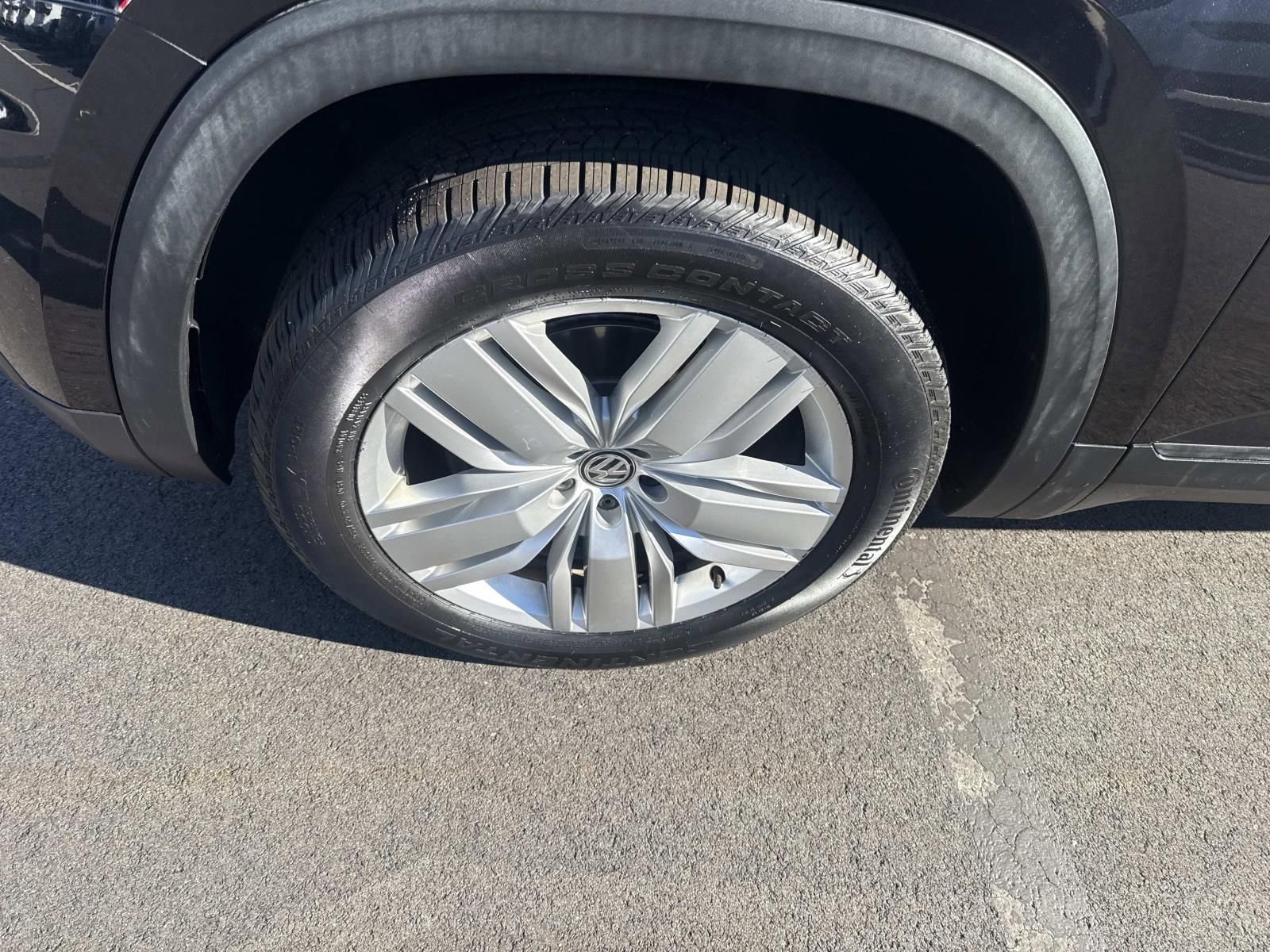 Used 2019 Volkswagen Atlas SE w/ Towing Package image 14