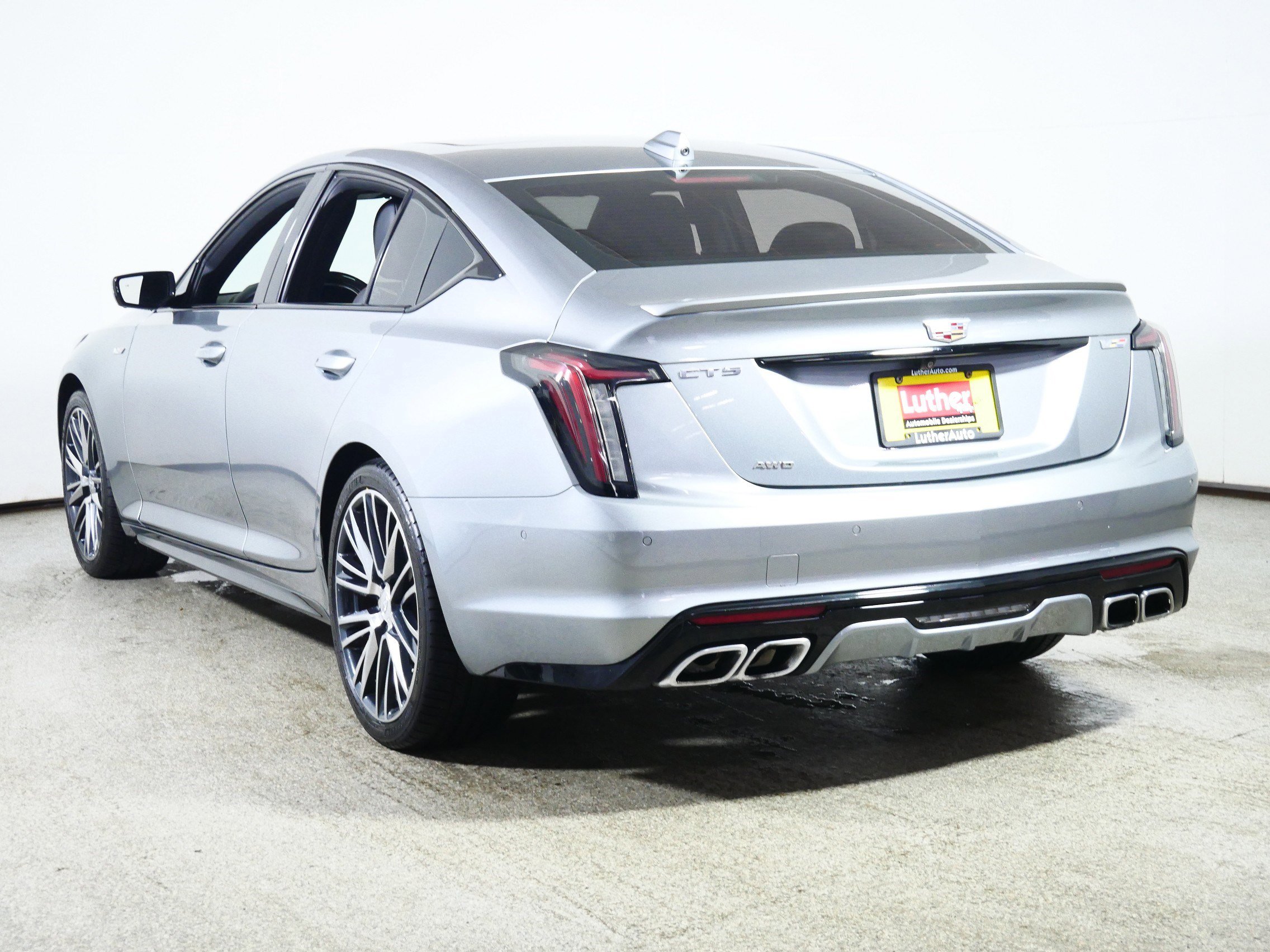 Used 2024 Cadillac CT5 V w/ Super Cruise 2 Package AWD/4WD image 5