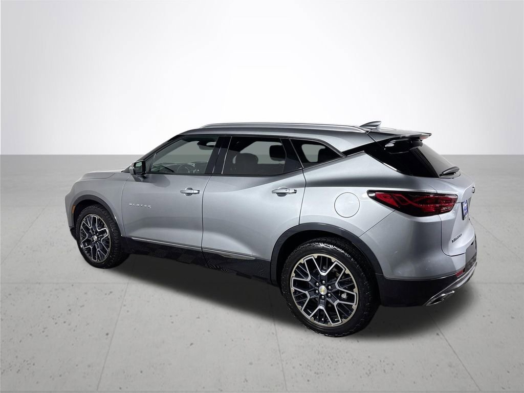 Used 2023 Chevrolet Blazer Premier w/ Driver Confidence II Package AWD/4WD image 8