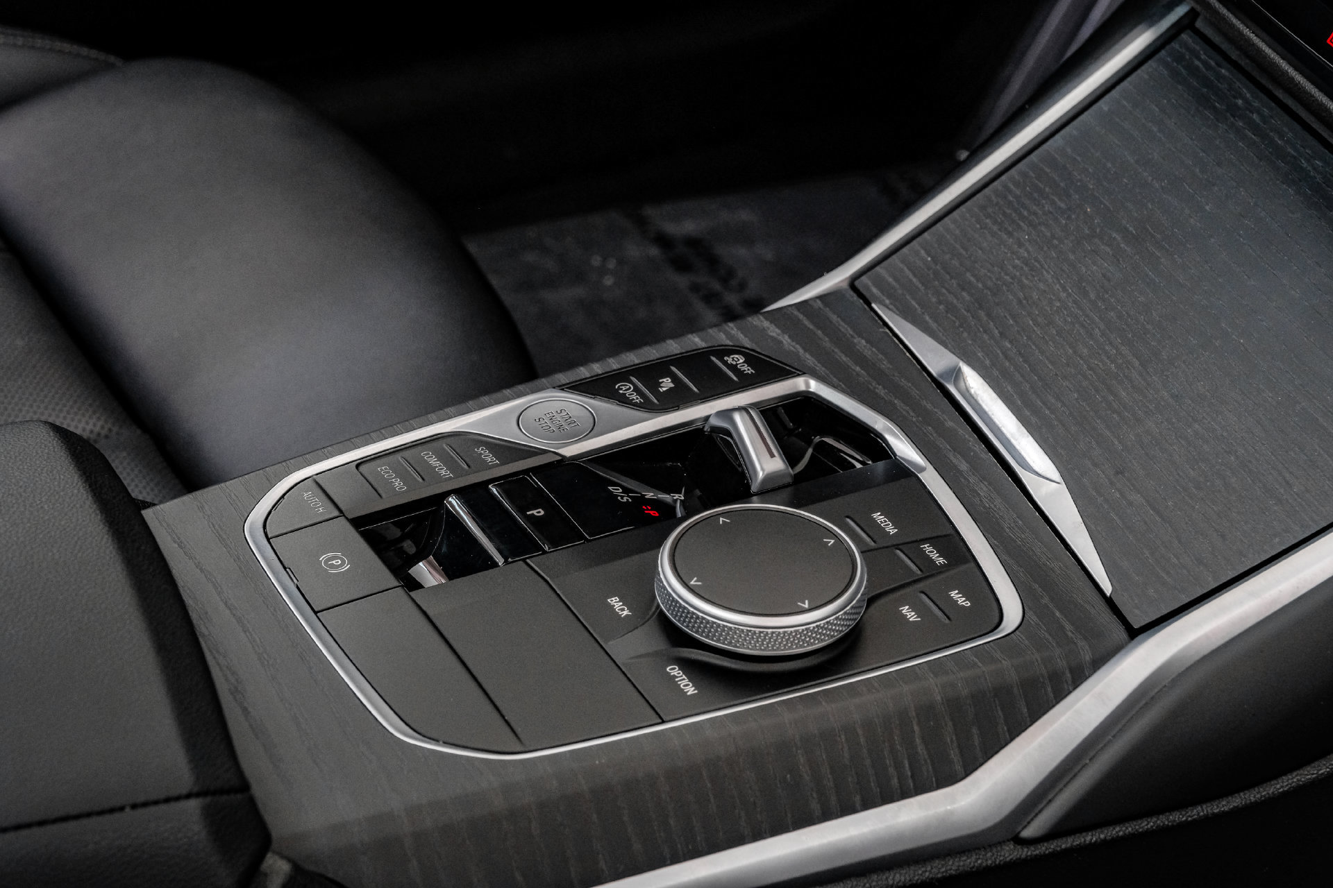 Used 2025 BMW 330i Sedan RWD image 28