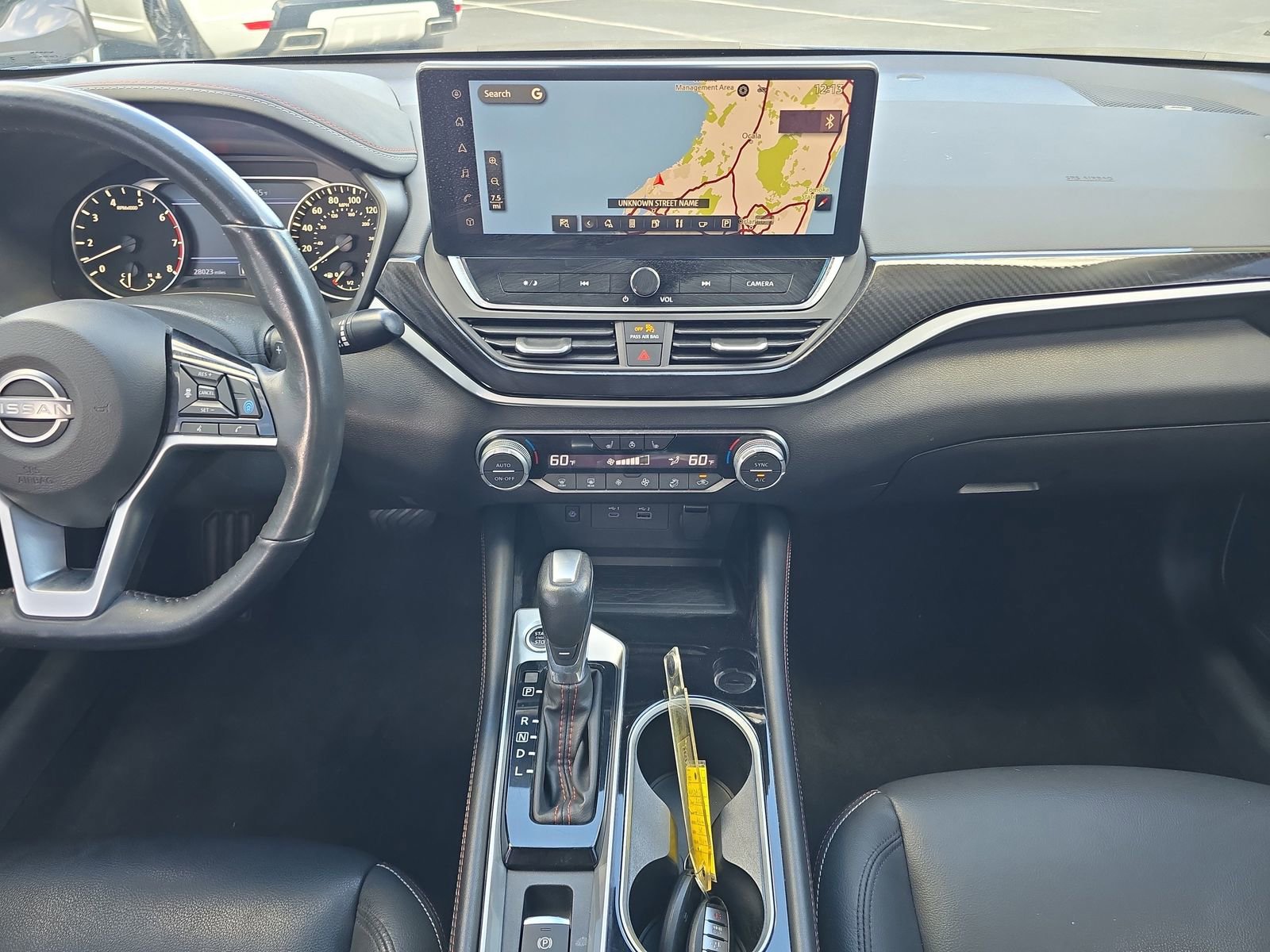 Used 2023 Nissan Altima 2.0 SR FWD image 11