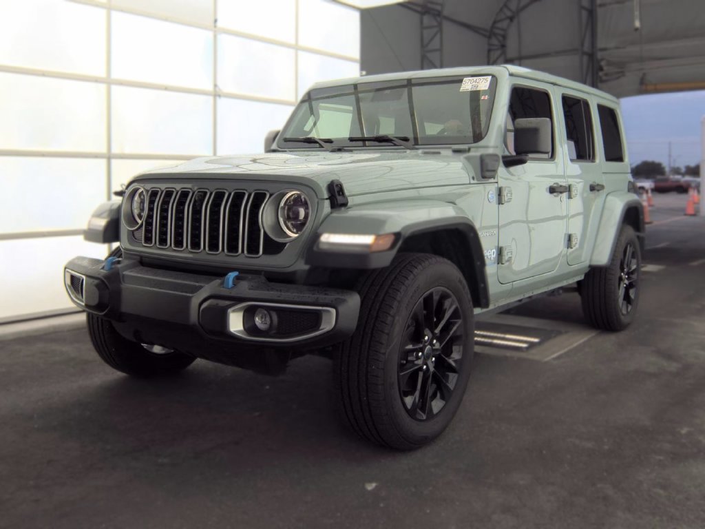 Used 2024 Jeep Wrangler Unlimited Sahara w/ Technology Group