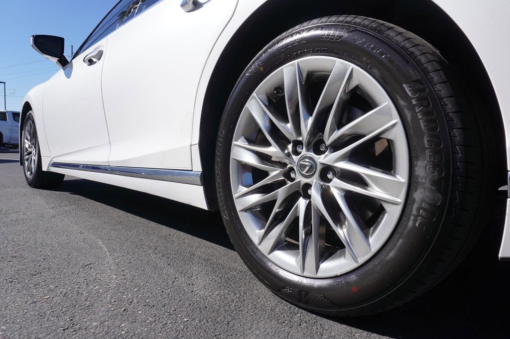 Used 2018 Lexus LS 500 w/ Interior Upgrade Package image 6