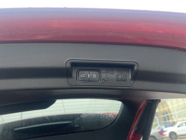 Used 2023 Ford Explorer Limited w/ Limited Technology Package image 17