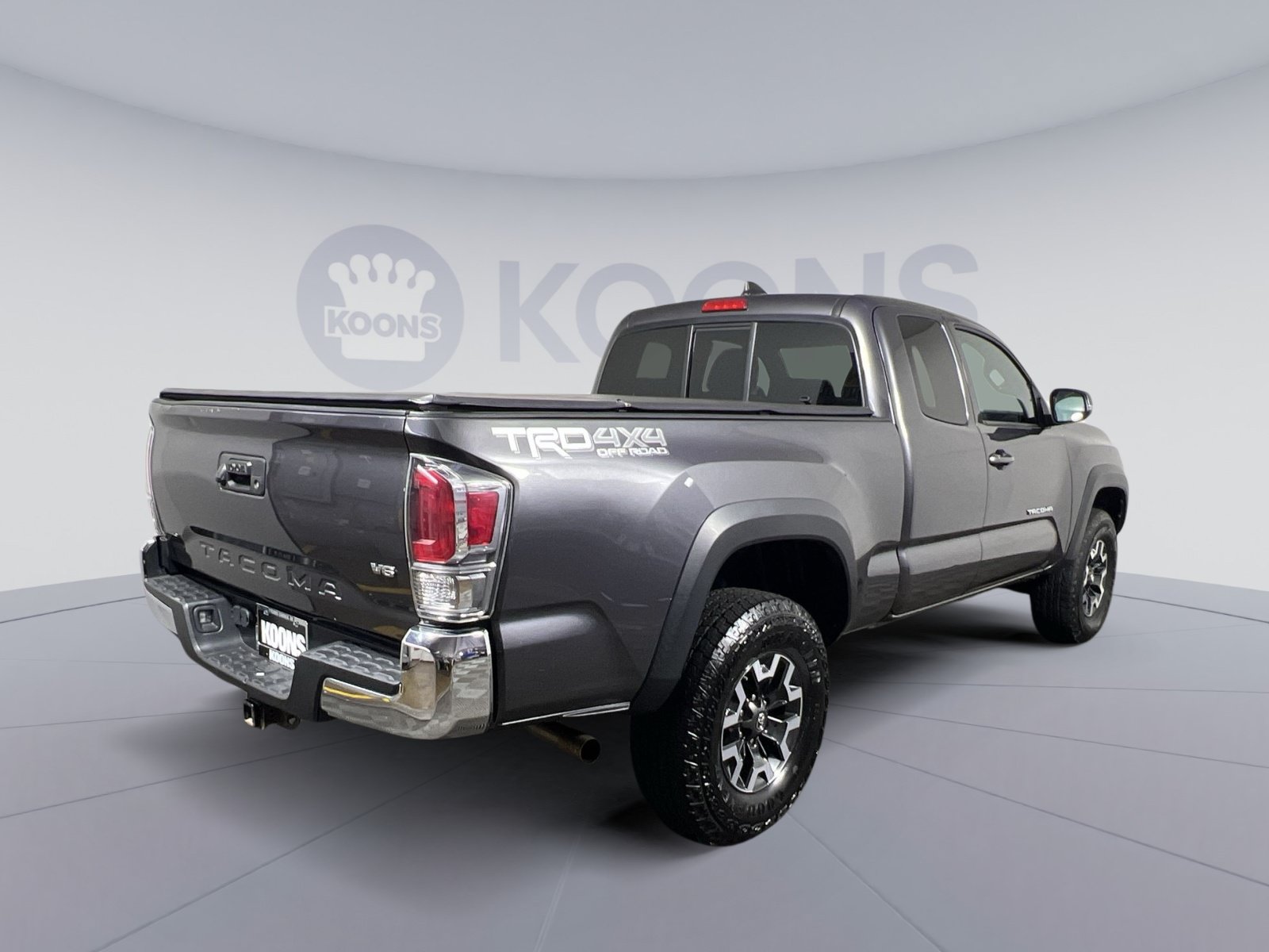 Used 2020 Toyota Tacoma TRD Off-Road AWD/4WD image 11