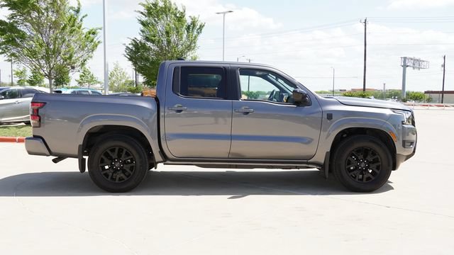Used 2026 Nissan Frontier SV RWD image 10