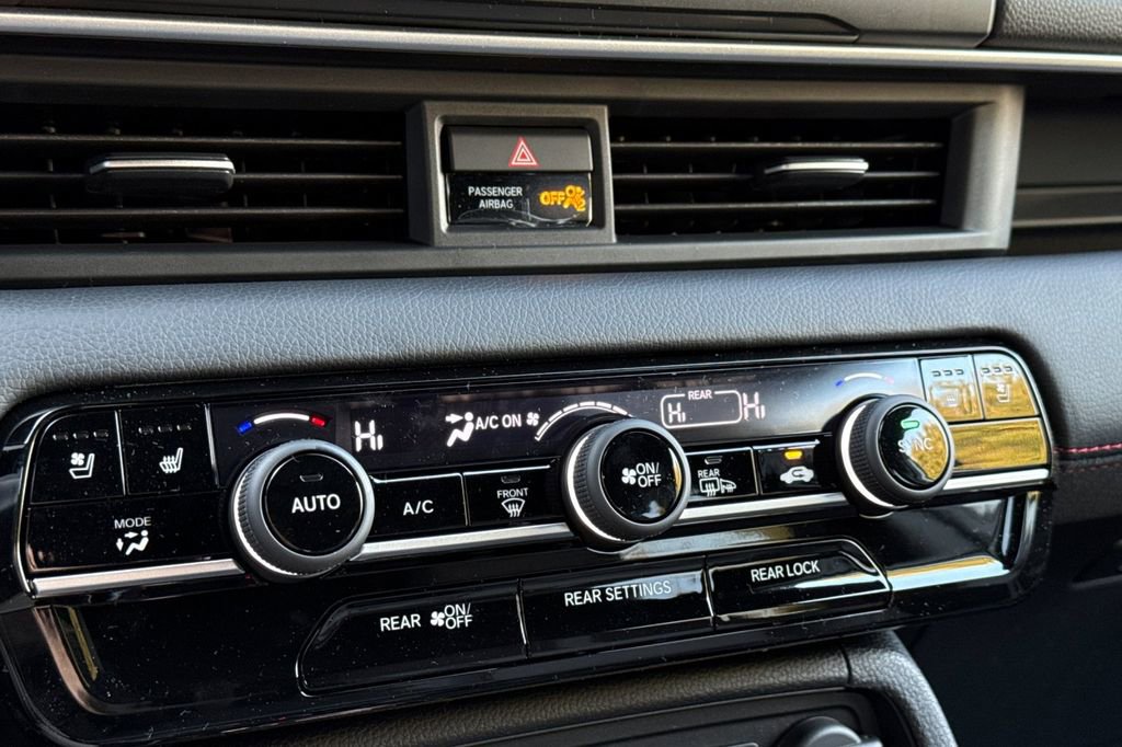 New 2026 Honda Pilot Black Edition image 25