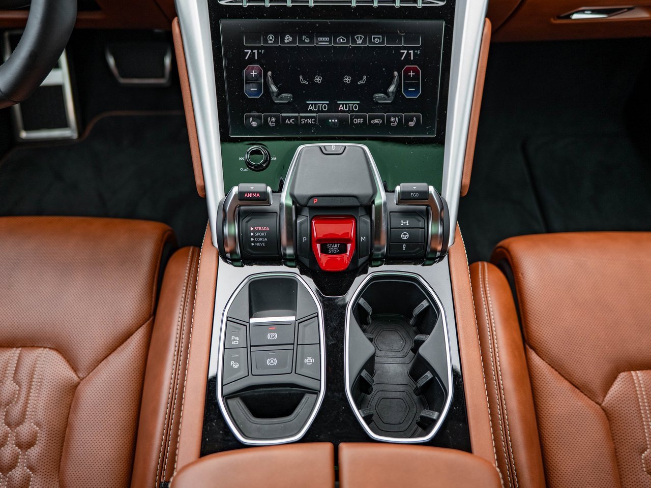 Used 2024 Lamborghini Urus S image 16