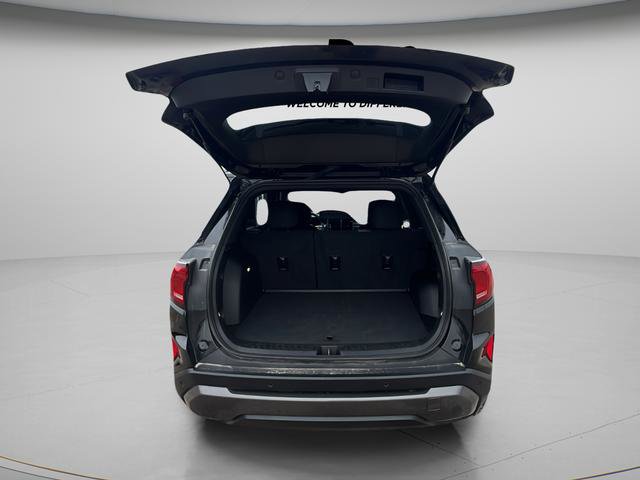 Used 2026 GMC Terrain Elevation image 24