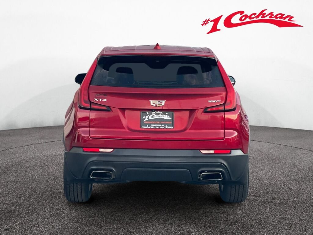 Used 2023 Cadillac XT4 Luxury w/ Cold Weather Package FWD image 25
