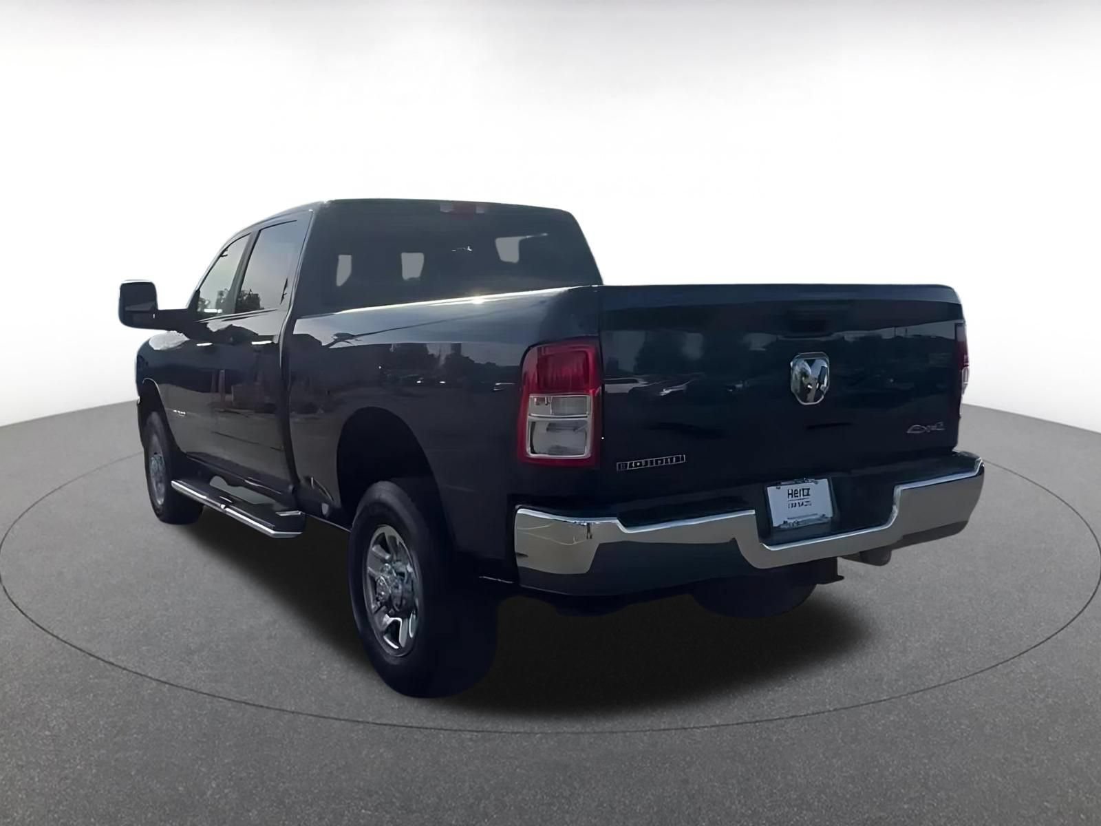 Used 2024 RAM 2500 Big Horn w/ Bed Utility Group AWD/4WD image 11