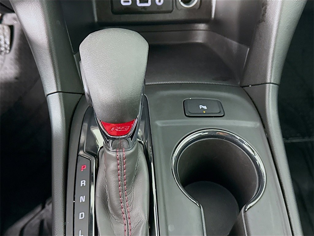 Used 2022 Chevrolet Equinox RS w/ RS Leather Package image 17