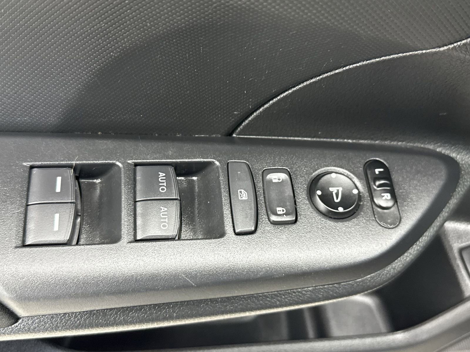 Used 2020 Honda Civic LX image 18