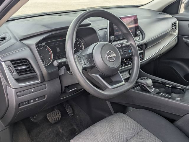 Used 2024 Nissan Rogue SV FWD image 33