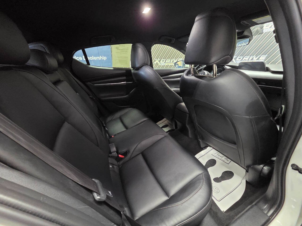 Used 2020 MAZDA MAZDA3 Hatchback FWD image 25