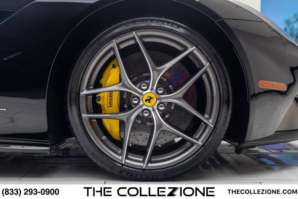 Used 2014 Ferrari F12 Berlinetta RWD image 38