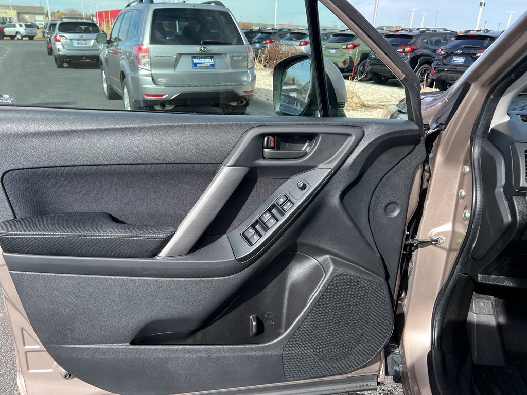 Used 2014 Subaru Forester 2.5i Premium w/ All-Weather Package image 38