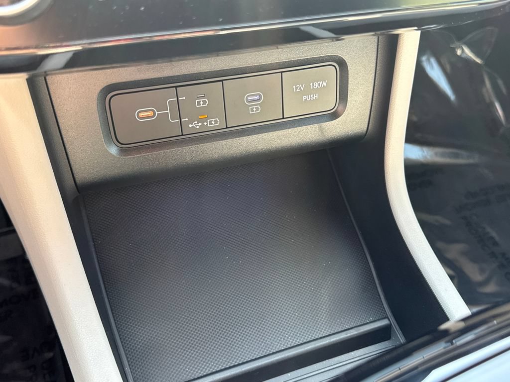 Certified 2026 Hyundai Tucson Limited AWD/4WD image 24