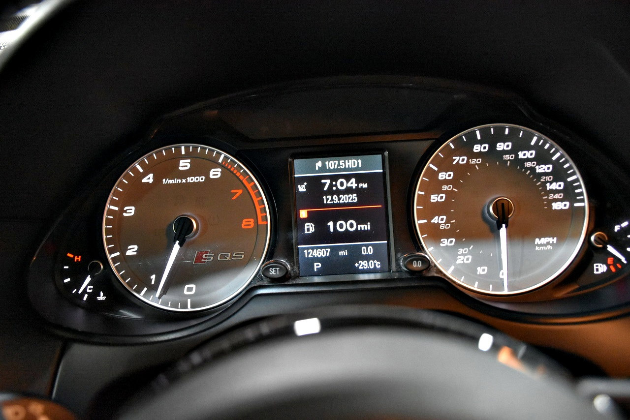 Used 2015 Audi SQ5 Premium Plus image 39