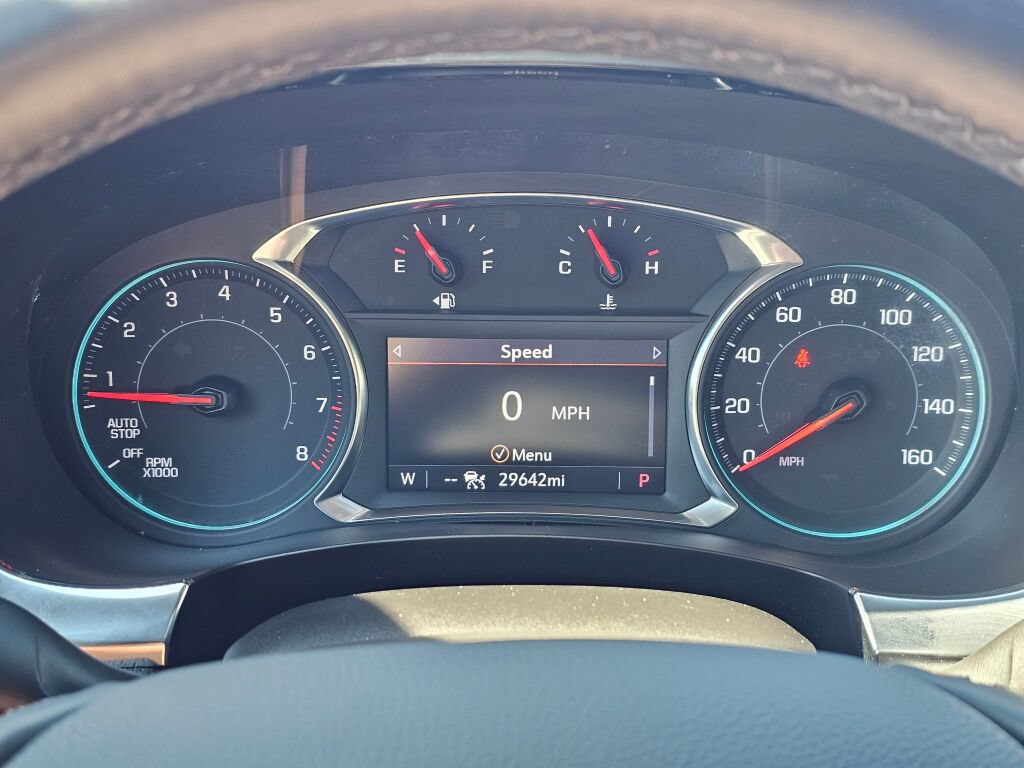 Used 2023 Chevrolet Traverse RS AWD/4WD image 13