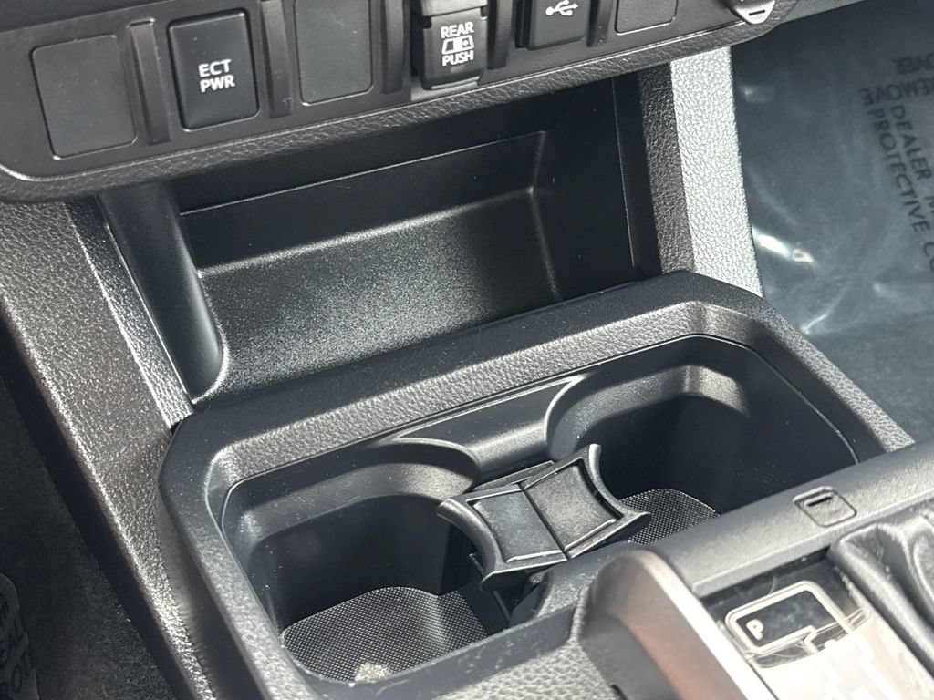 Used 2023 Toyota Tacoma SR5 AWD/4WD image 26