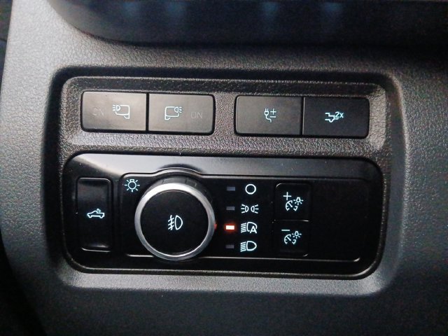 Certified 2024 Ford F250 Lariat w/ Lariat Ultimate Package AWD/4WD image 7