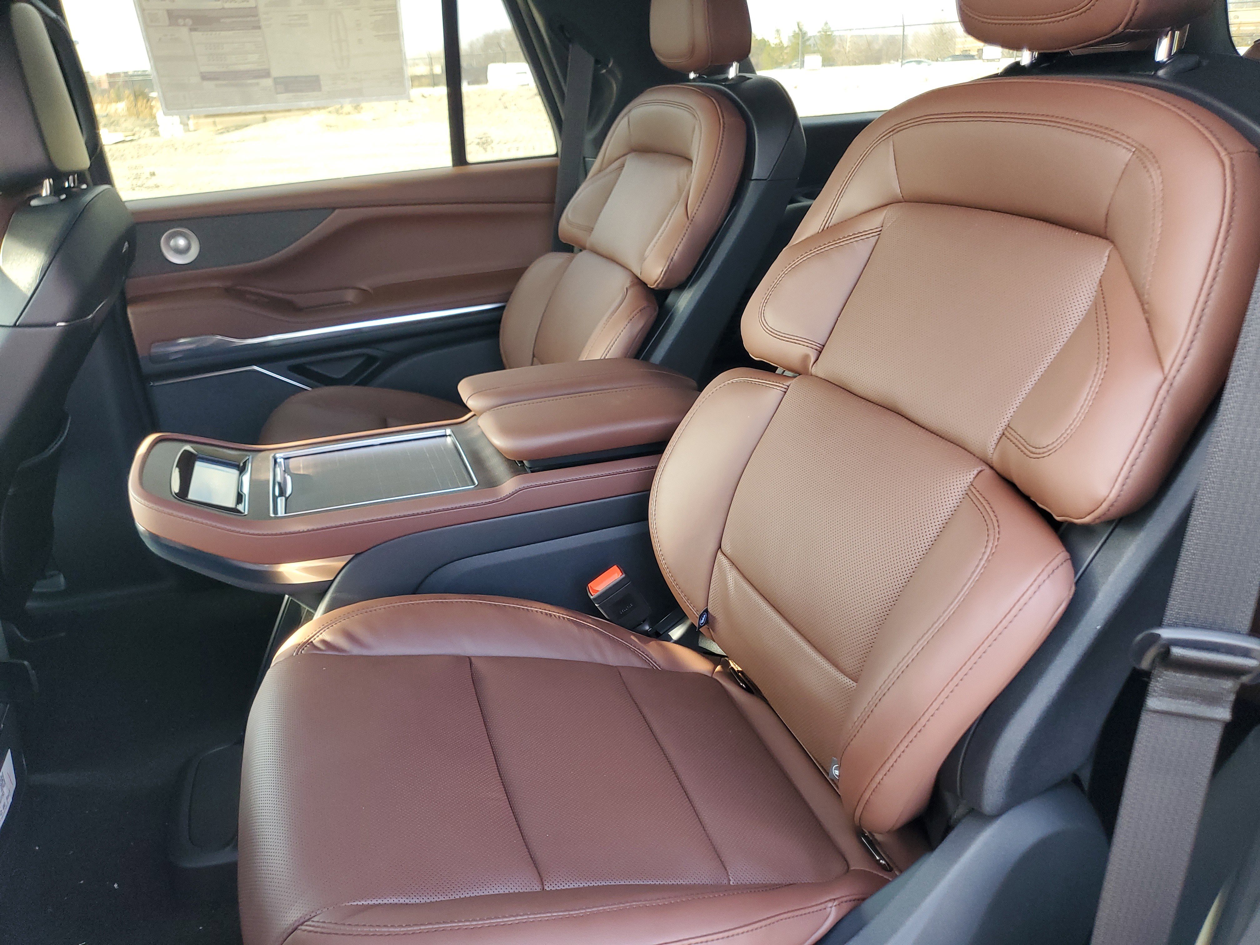 New 2026 Lincoln Navigator Reserve image 30