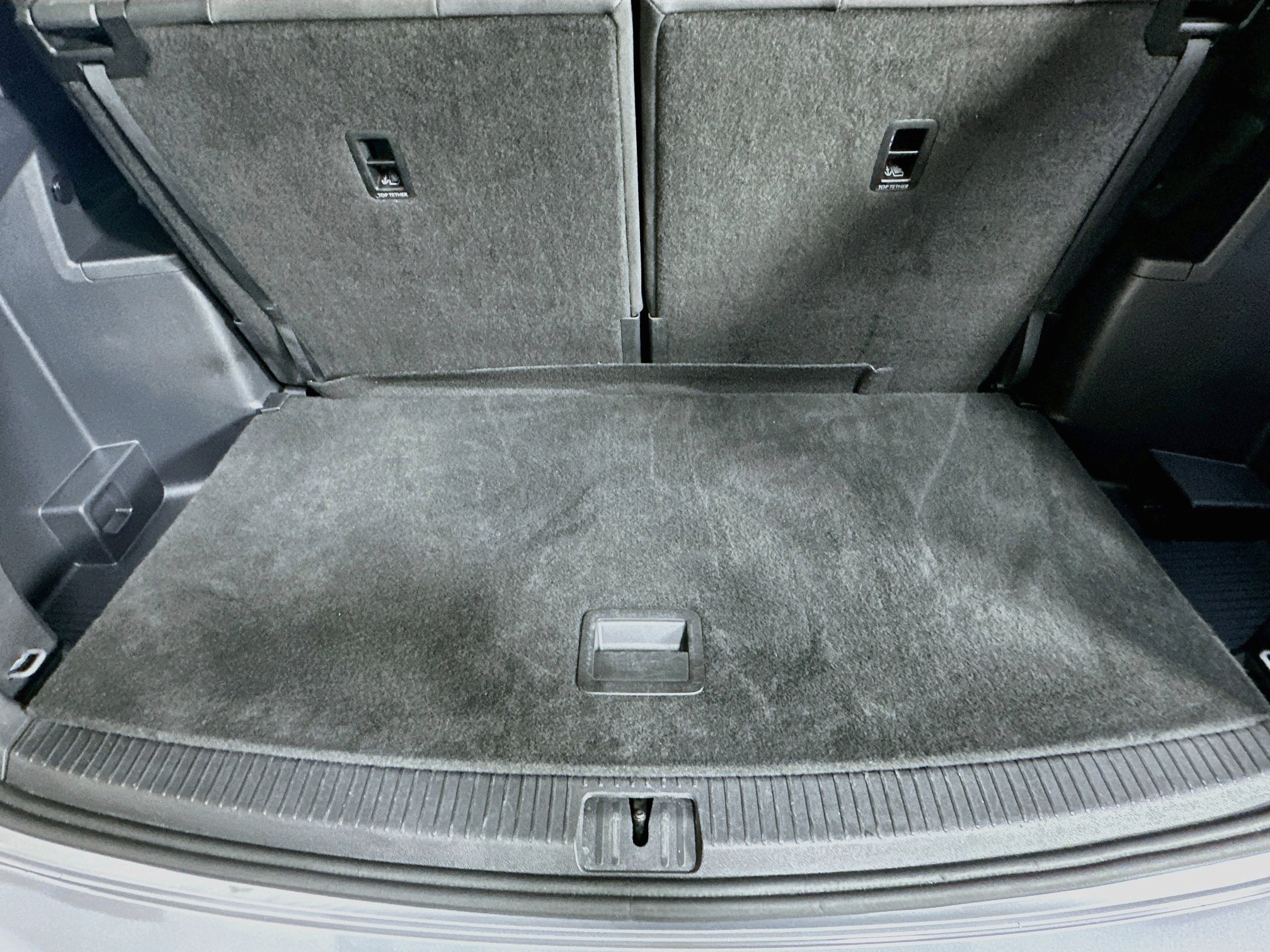 Used 2025 Volkswagen Atlas SE FWD image 29