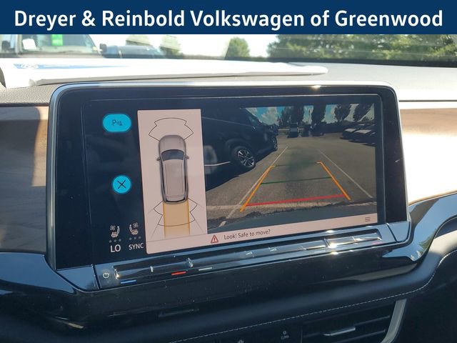 New 2026 Volkswagen Atlas SE image 32