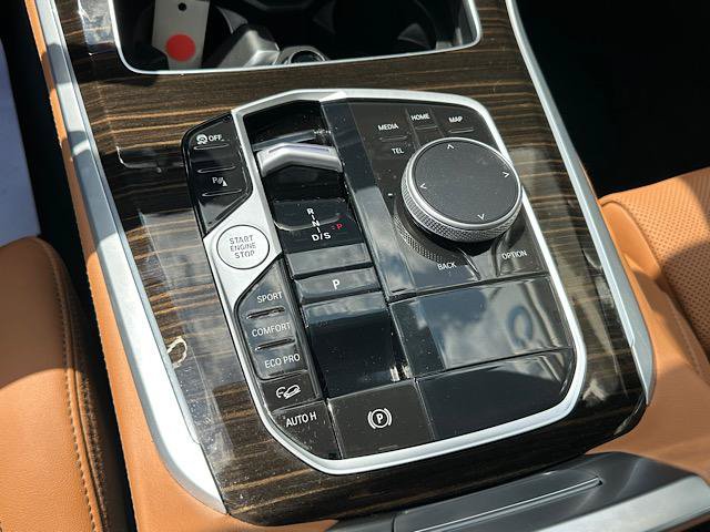 Used 2024 BMW X5 xDrive40i w/ Premium Package AWD/4WD image 28