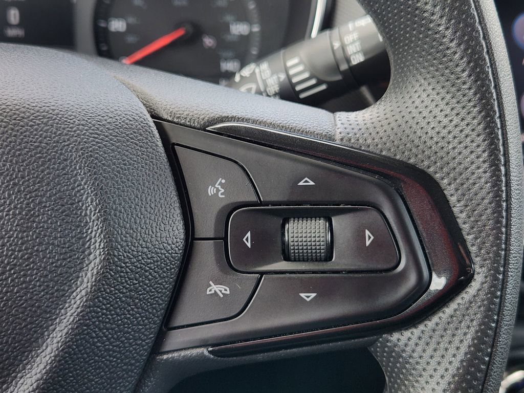 Used 2022 Chevrolet TrailBlazer LT w/ Convenience Package FWD image 35