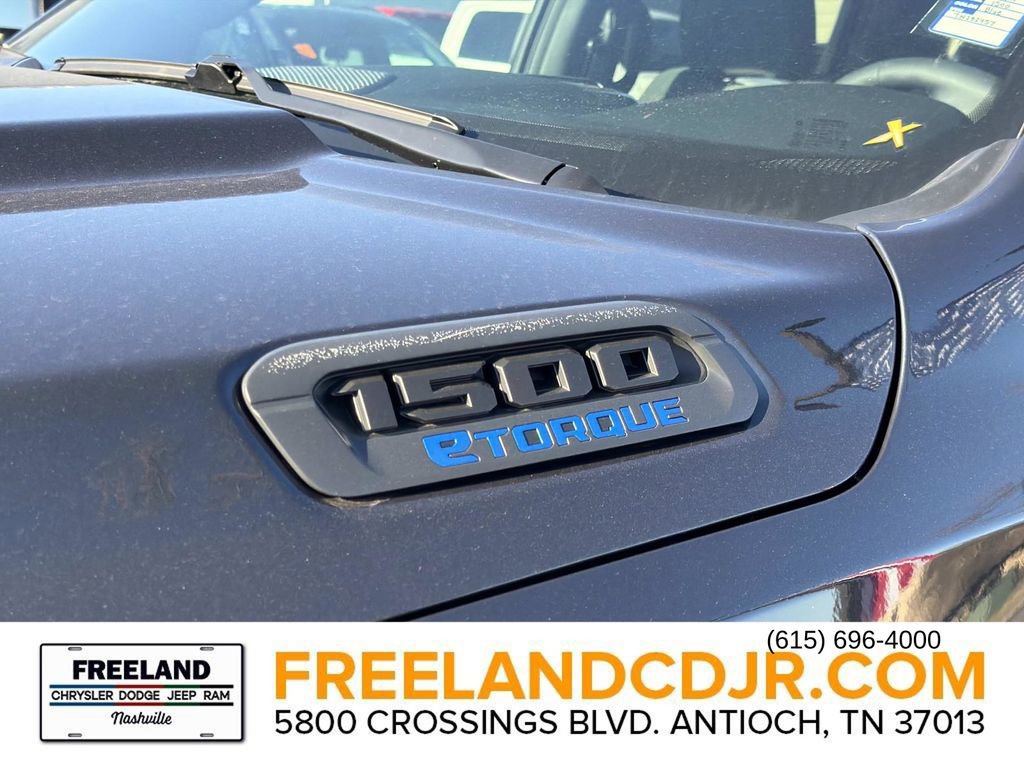 New 2026 RAM 1500 4x4 Crew Cab image 10