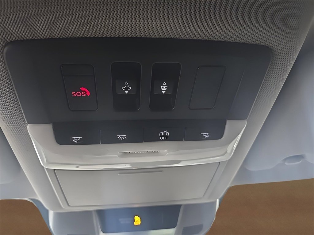 Used 2021 Nissan Rogue SL image 29