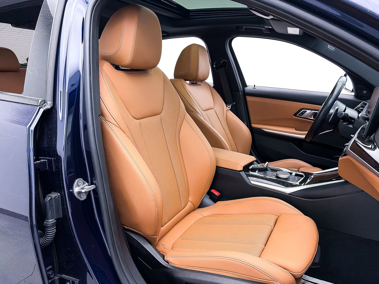 Used 2023 BMW M340i xDrive image 38