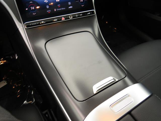 Used 2025 Mercedes-Benz C 300 4MATIC Sedan image 15