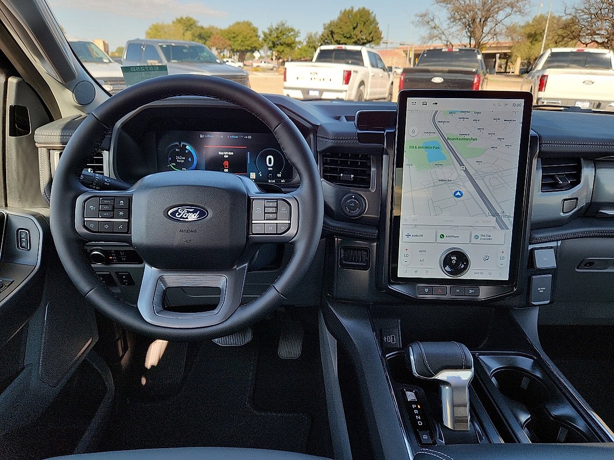 New 2025 Ford F150 Lightning Flash AWD/4WD image 6