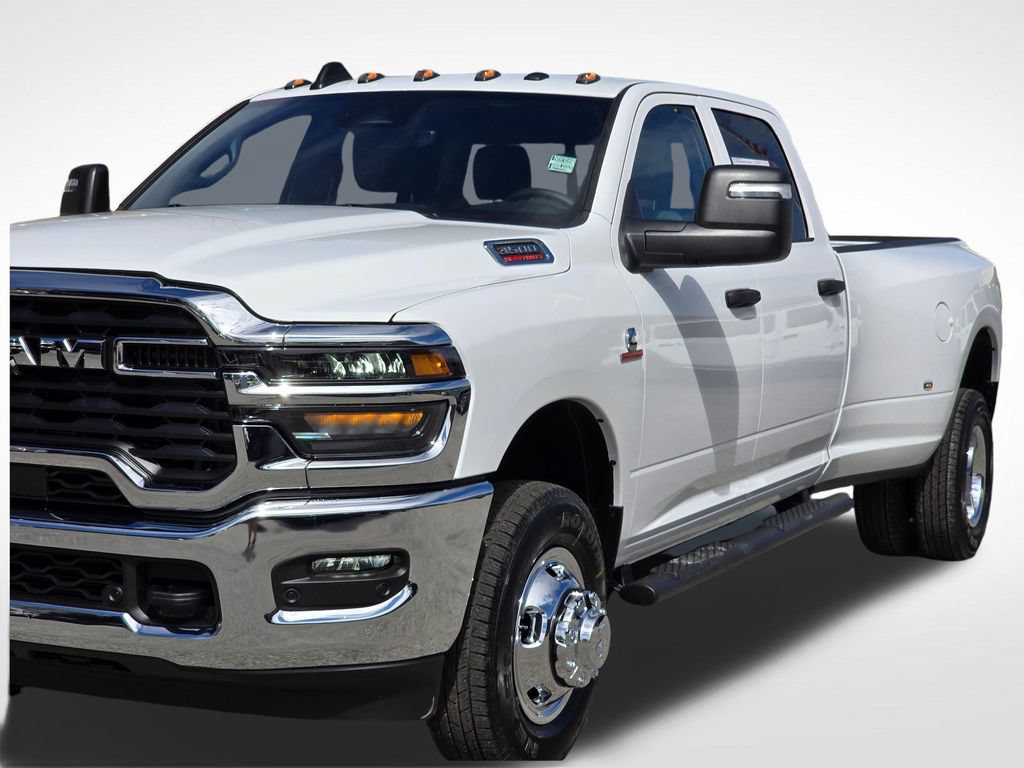 New 2026 RAM 3500 Tradesman AWD/4WD image 42