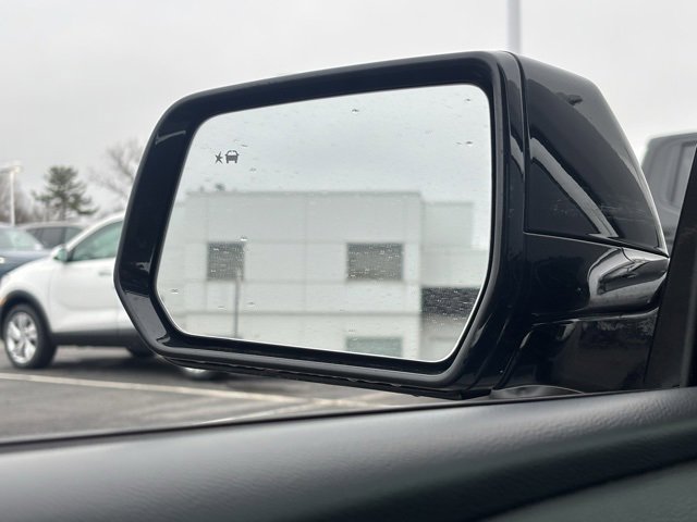 Used 2020 Chevrolet Traverse LT w/ LT Premium Package image 35