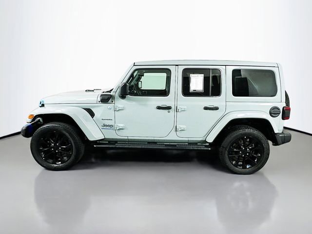 Used 2023 Jeep Wrangler Unlimited Sahara w/ Cold Weather Group image 4