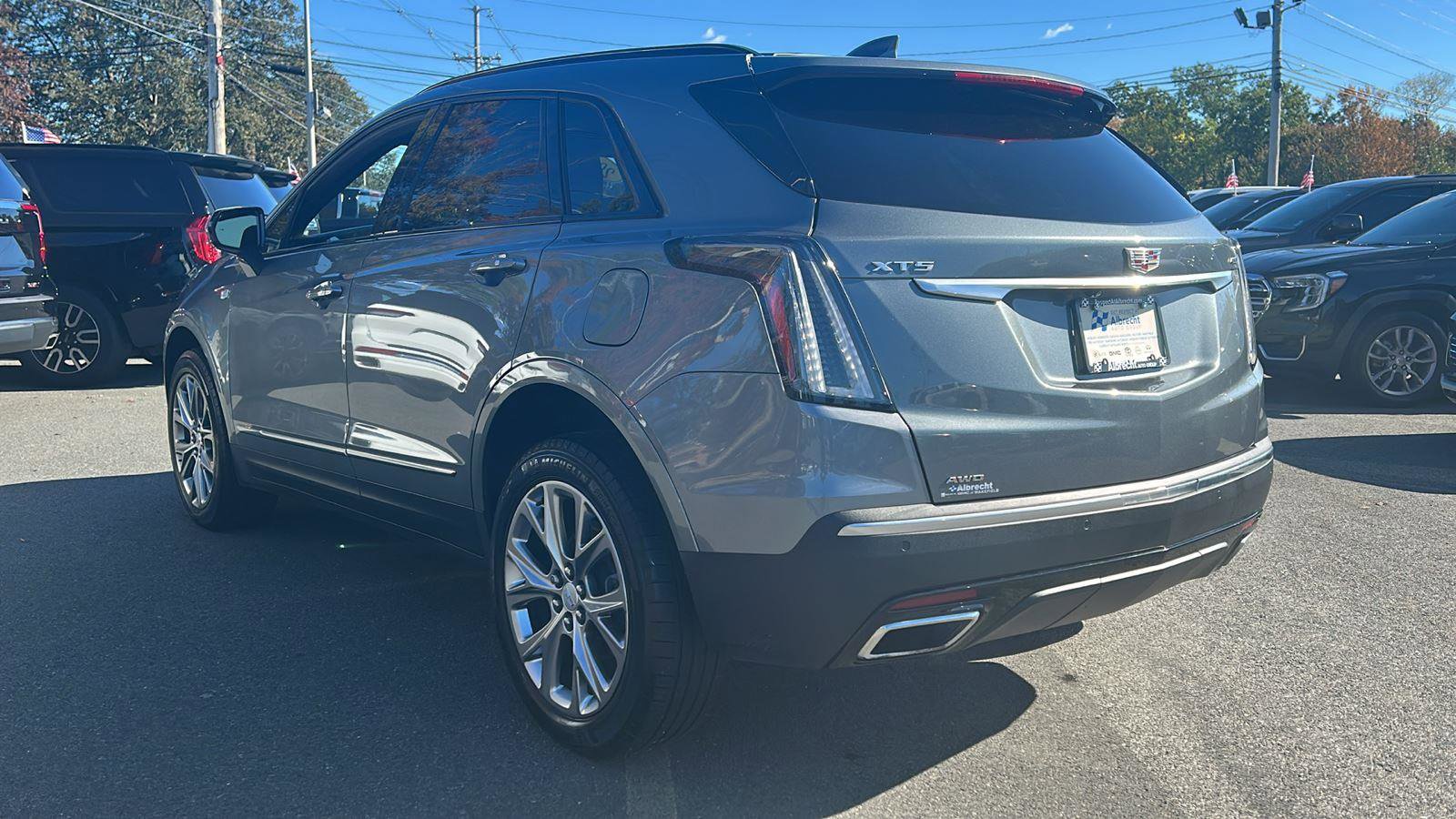 Used 2021 Cadillac XT5 Sportv w/ LPO, Floor Liner Package image 5