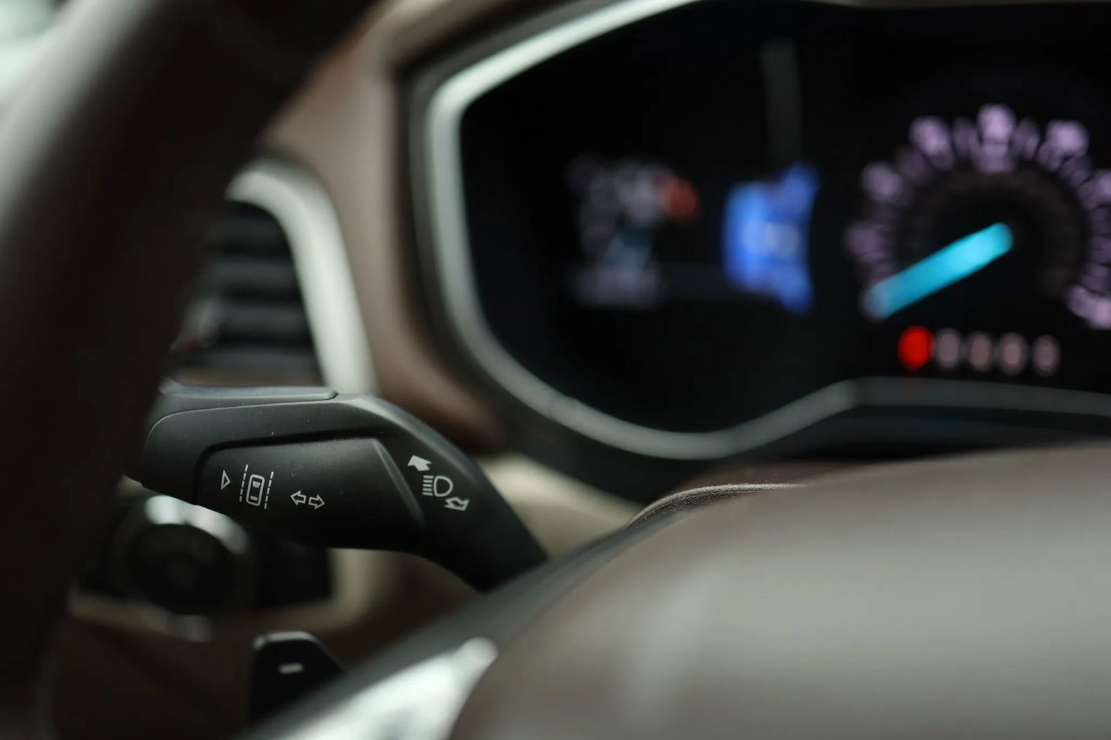 Used 2017 Ford Fusion Platinum image 22