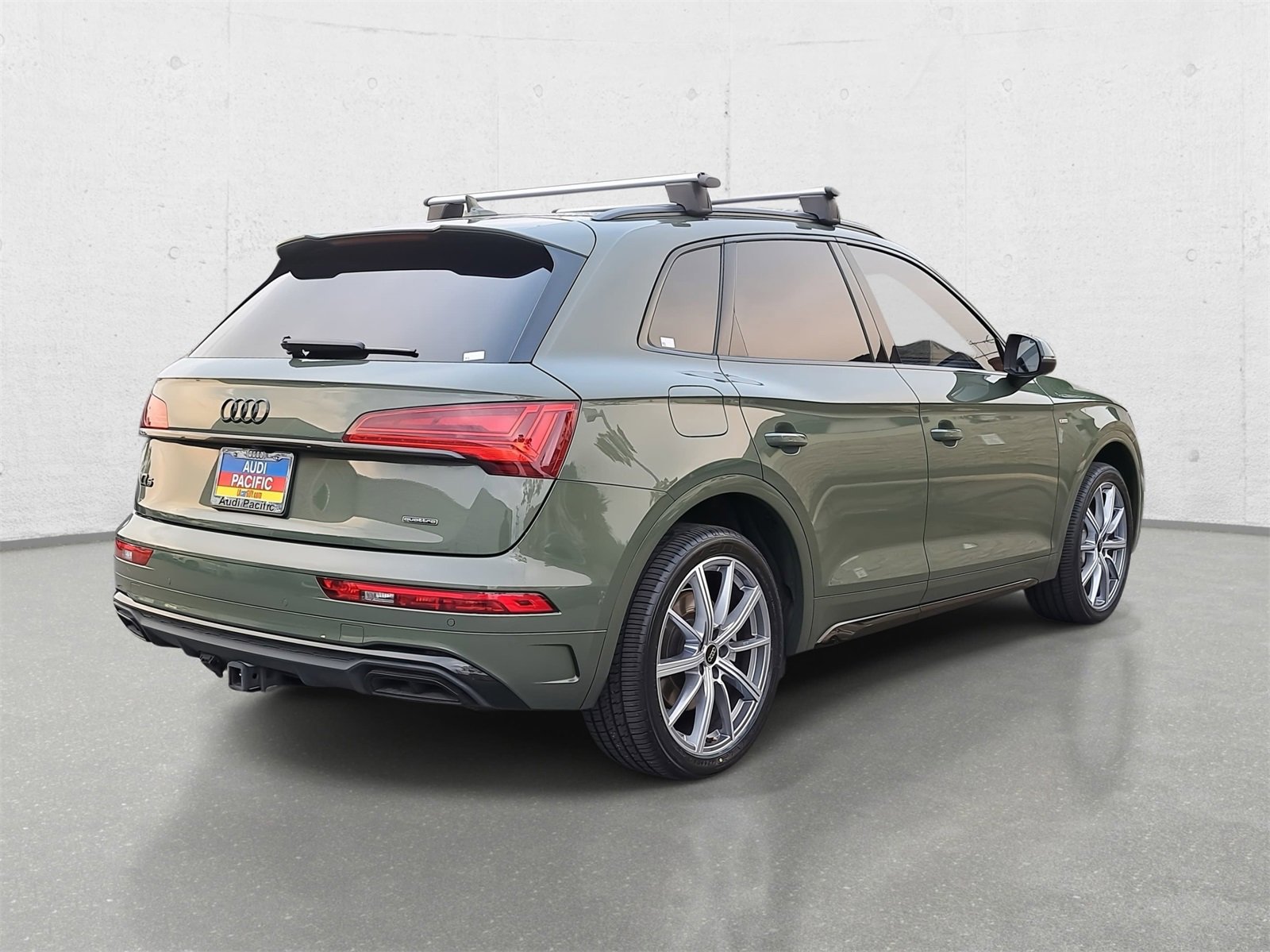Used 2023 Audi Q5 e Premium Plus w/ Premium Plus Package image 5